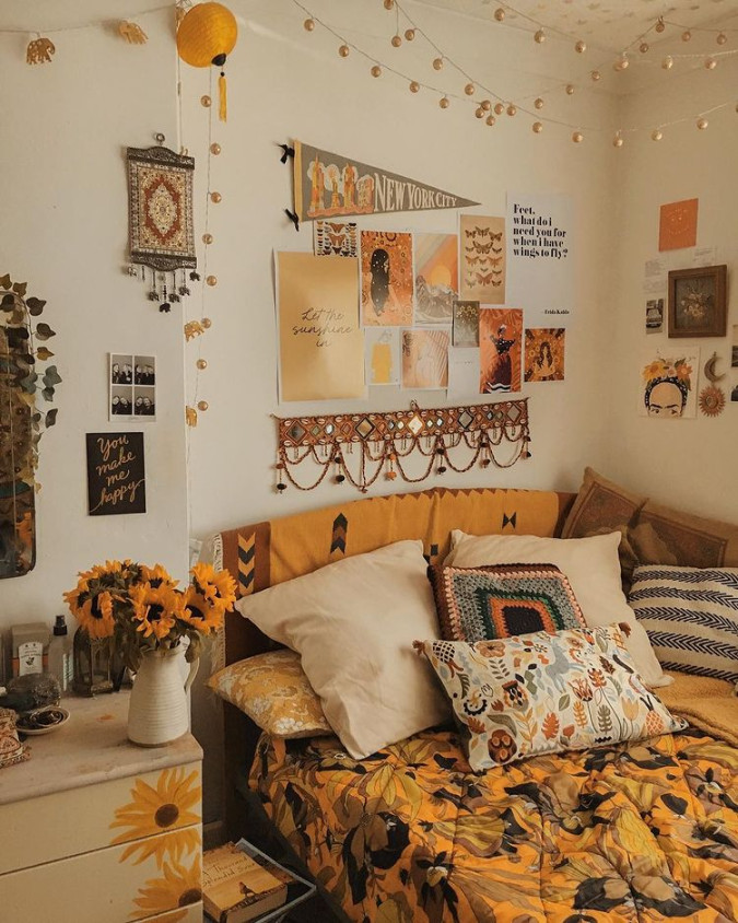 Aesthetic Bedroom Ideas That Will Make You Swoon  Displate Blog