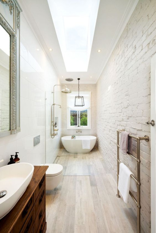 Amazing Narrow Bathroom Ideas