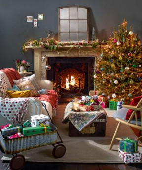 Christmas living room decor ideas:  tips for festive style