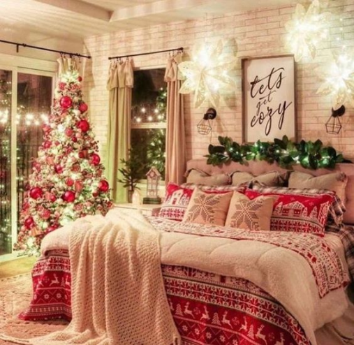 Cozy and Charming Christmas Bedroom Decor Ideas to Inspire You