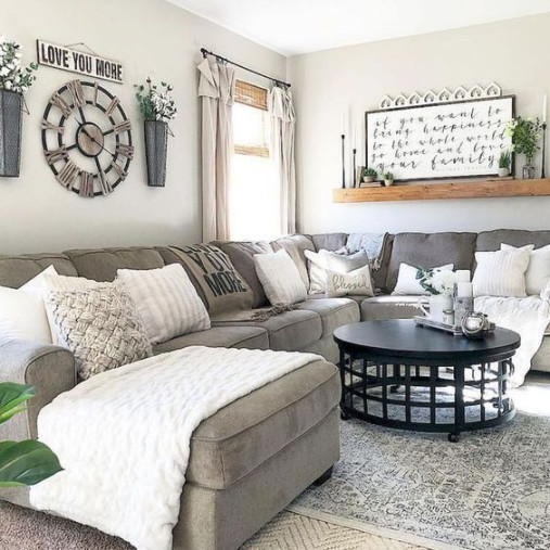 Cozy Living Room Decor Ideas to Make Anyone Feels at Home