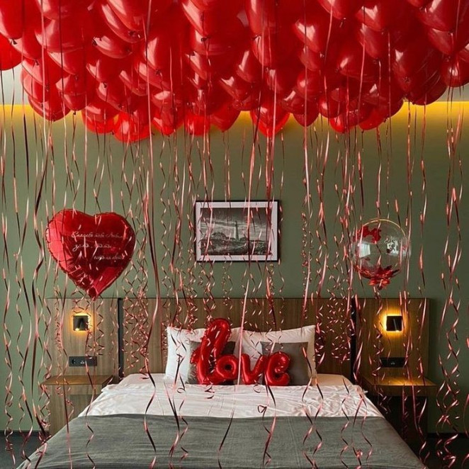 Creative Balloon Room Decor  Modern Romantic Decor