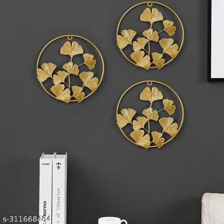 Elegant Gold Leaf Wall Art – -Piece Round Metal Decor