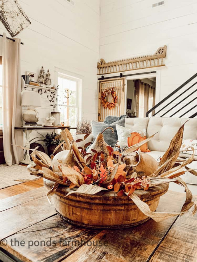 Fall Home Tour with Inspiring Budget Friendly Decorating Ideas