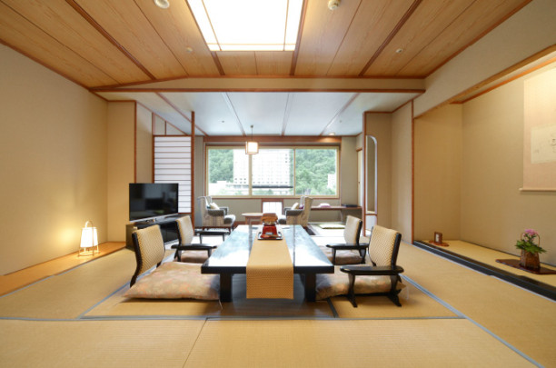 Family Japanese-style Room with Anteroom  Guest rooms HANAMOMIJI