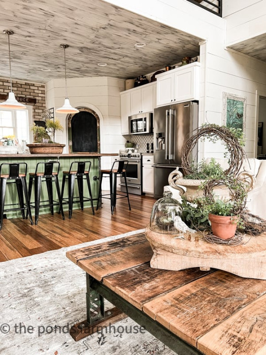 Farmhouse Spring Decorating Ideas and Home Tour