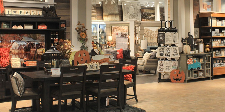 Home Decor & Furniture at Omaha SCHEELS