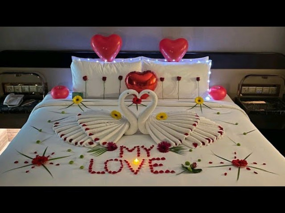 how to surprise guest for anniversary room decoration  how to decorate  romantic hotel room