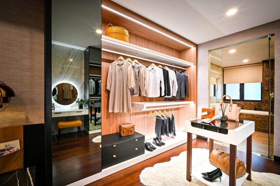 Luxury Walk in Wardrobe Ideas  Renovare