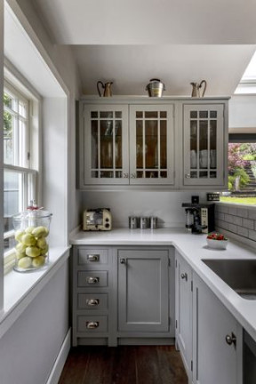 Narrow kitchen ideas:  ways to maximize space and interest