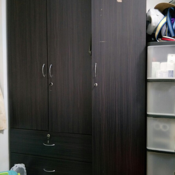 Second hand wardrobe hot sale furniture for sale