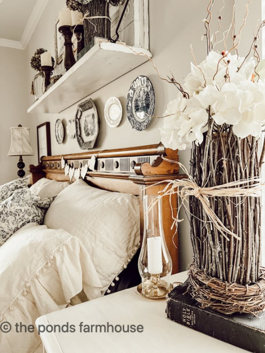 Snuggle In:  Cozy, Cheap Winter Bedroom Decoration Ideas