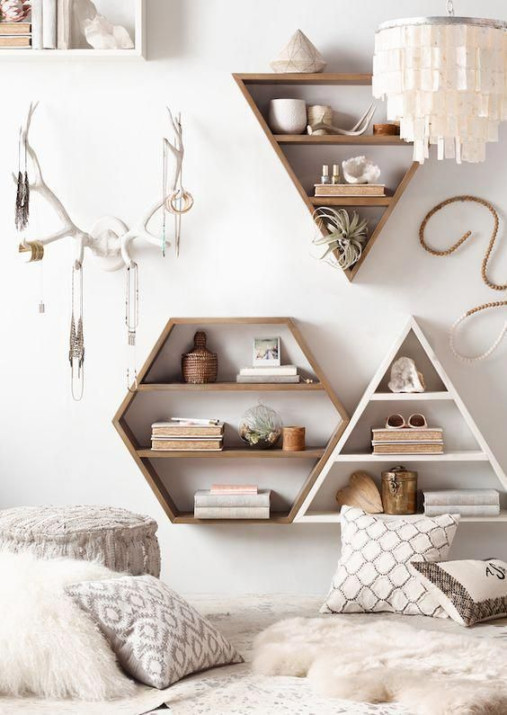 Swoon Worthy Dorm Wall Decor Accessories You Need