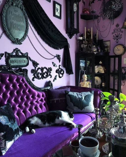 Top  Gothic “Halloween-inspired” interiors - Onward Living